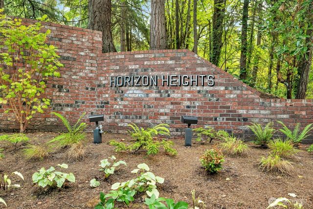 15307 SE 43rd Place, Bellevue, WA 98006