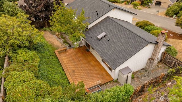 15307 SE 43rd Place, Bellevue, WA 98006