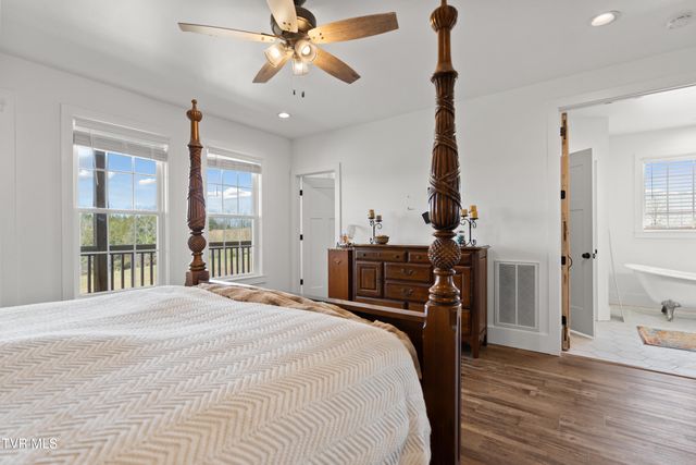 811 Grassy Creek Road, Greeneville, TN 37743