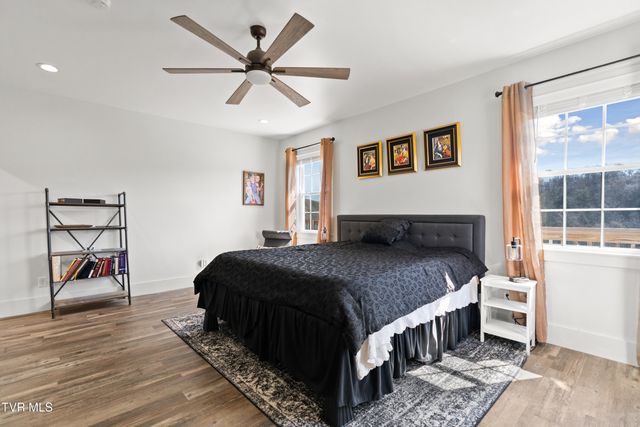 811 Grassy Creek Road, Greeneville, TN 37743