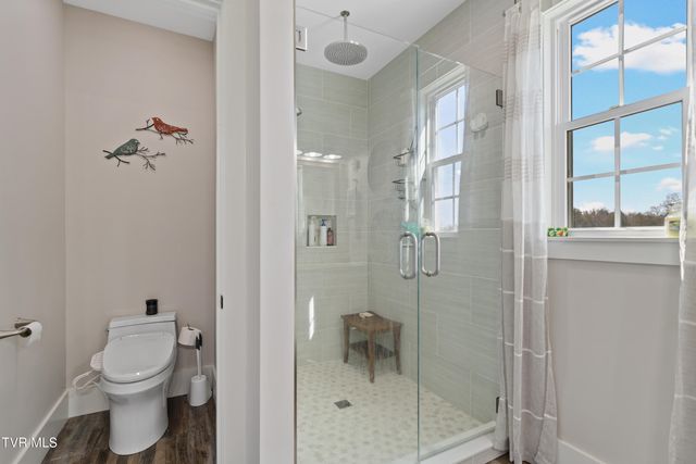 811 Grassy Creek Road, Greeneville, TN 37743