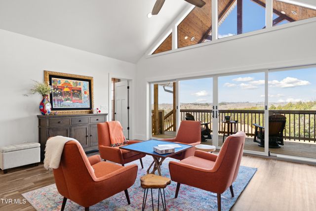 811 Grassy Creek Road, Greeneville, TN 37743