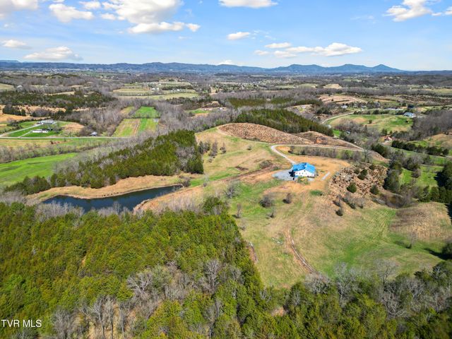 811 Grassy Creek Road, Greeneville, TN 37743