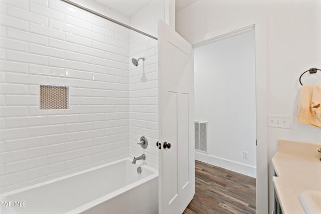 811 Grassy Creek Road, Greeneville, TN 37743