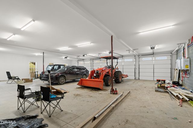 811 Grassy Creek Road, Greeneville, TN 37743