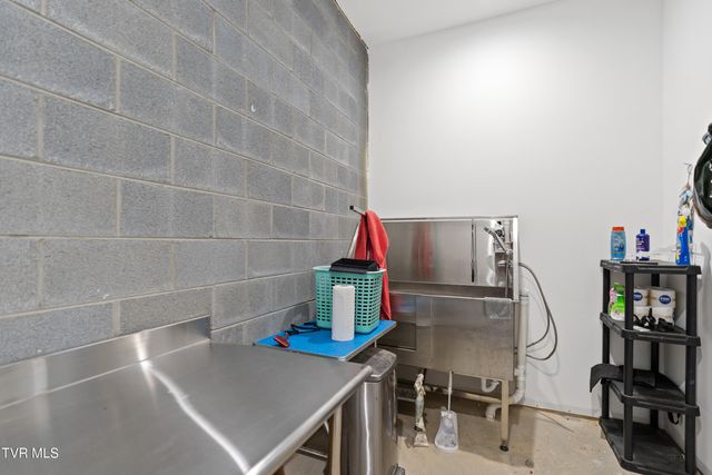 811 Grassy Creek Road, Greeneville, TN 37743