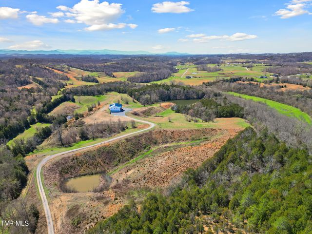 811 Grassy Creek Road, Greeneville, TN 37743