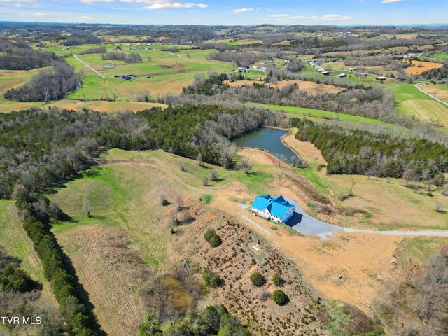 811 Grassy Creek Road, Greeneville, TN 37743