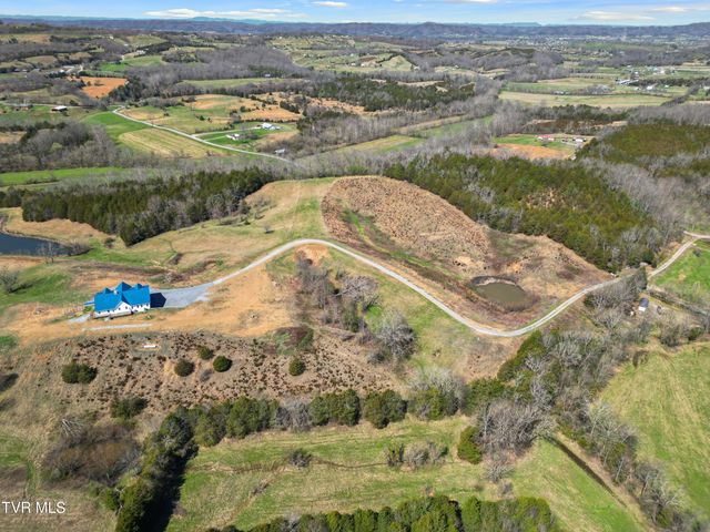 811 Grassy Creek Road, Greeneville, TN 37743