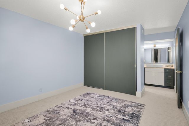 1004 Westbrooke Way 8, Hopkins, MN 55343