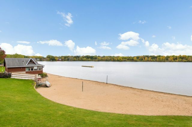 1004 Westbrooke Way 8, Hopkins, MN 55343