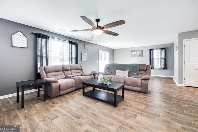 247 Caribbean Village Drive, Guyton, GA 31312