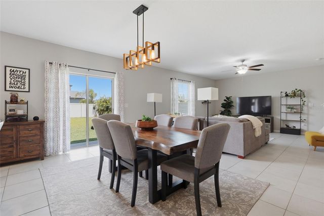5052 WHITE CHICORY DRIVE, Apollo Beach, FL 33572