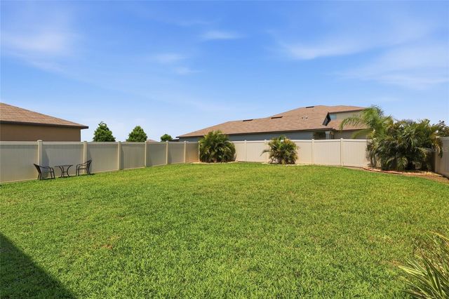 5052 WHITE CHICORY DRIVE, Apollo Beach, FL 33572