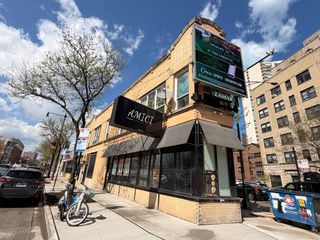 3933 N broadway Street, Chicago, IL 60613