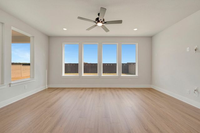8013 Autumn Sage Trail, Denton, TX 76207