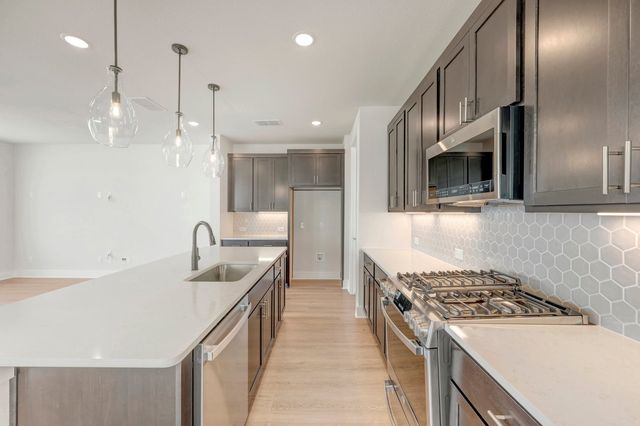 8013 Autumn Sage Trail, Denton, TX 76207