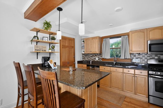 207 W Jefferson Street, Ann Arbor, MI 48103