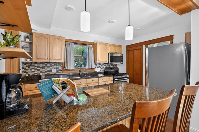 207 W Jefferson Street, Ann Arbor, MI 48103