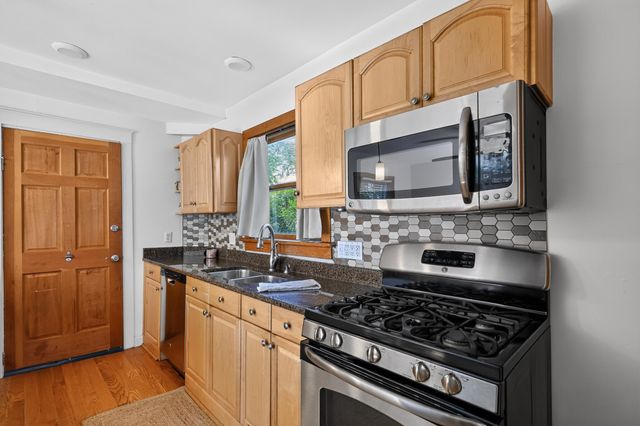 207 W Jefferson Street, Ann Arbor, MI 48103