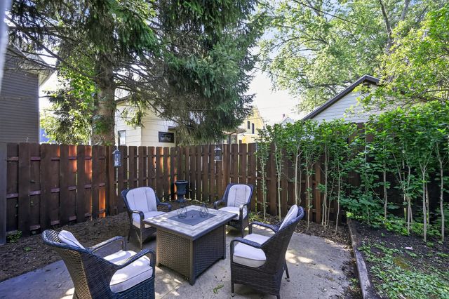 207 W Jefferson Street, Ann Arbor, MI 48103