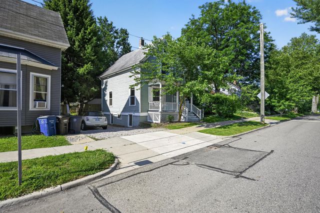 207 W Jefferson Street, Ann Arbor, MI 48103