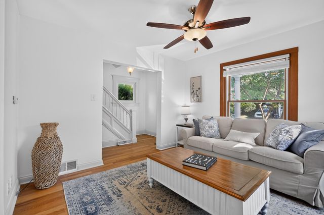 207 W Jefferson Street, Ann Arbor, MI 48103