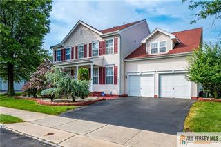 45 Hawthorn Drive, Plainsboro, NJ 08536