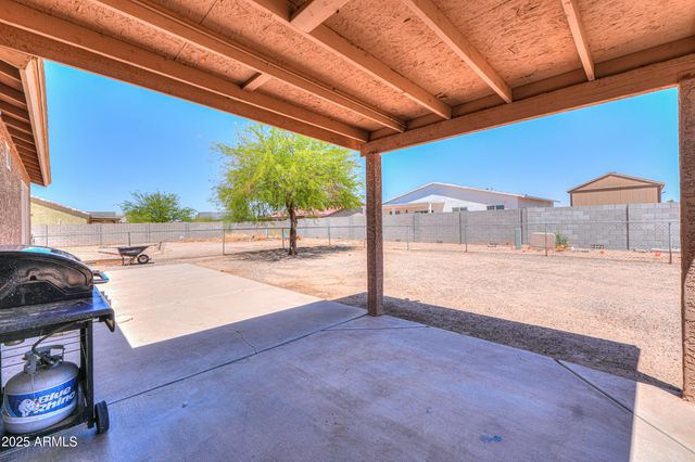 15171 S AMADO Boulevard, Arizona City, AZ 85123
