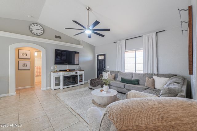 15171 S AMADO Boulevard, Arizona City, AZ 85123