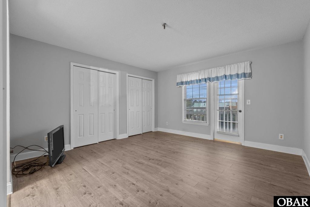 Image 26 of property listing at 207 Queen Elizabeth Avenue Unit 17, Manteo, NC 27954