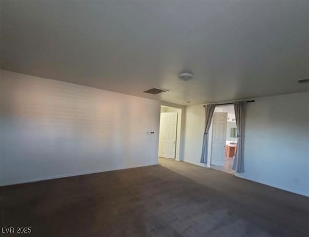 7728 Villa De La Paz Avenue, Las Vegas, NV 89131
