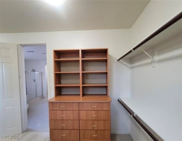 7728 Villa De La Paz Avenue, Las Vegas, NV 89131