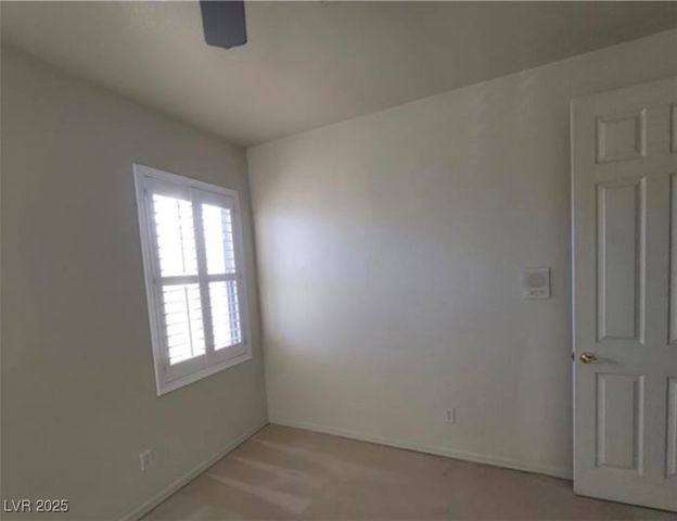 7728 Villa De La Paz Avenue, Las Vegas, NV 89131