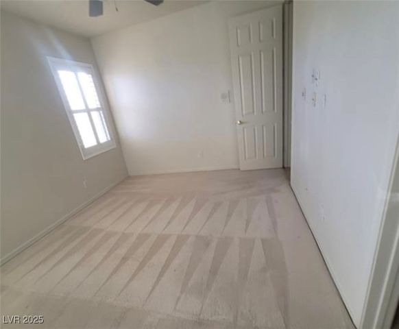 7728 Villa De La Paz Avenue, Las Vegas, NV 89131