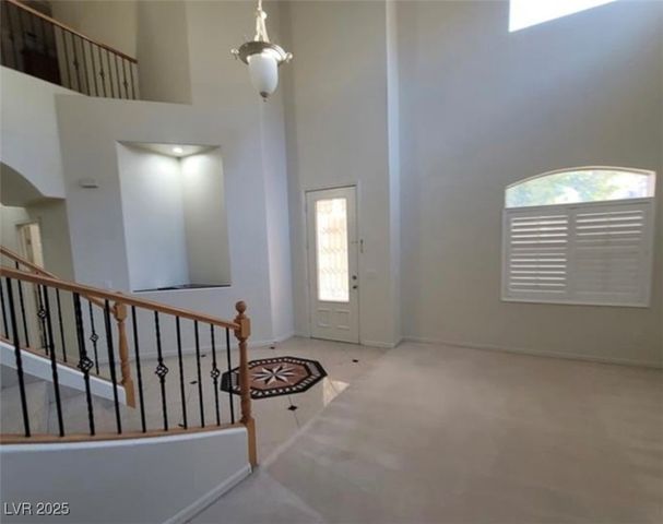 7728 Villa De La Paz Avenue, Las Vegas, NV 89131