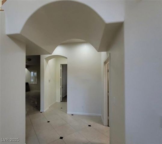 7728 Villa De La Paz Avenue, Las Vegas, NV 89131