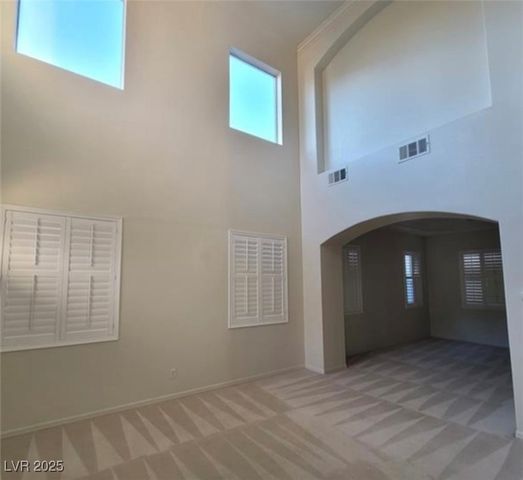 7728 Villa De La Paz Avenue, Las Vegas, NV 89131
