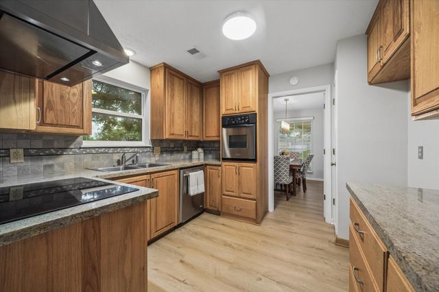 8802 Hazen Street, Houston, TX 77036