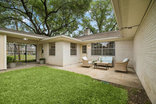 8802 Hazen Street, Houston, TX 77036