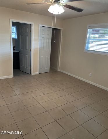 9289 LEONARDO Avenue, El Paso, TX 79907
