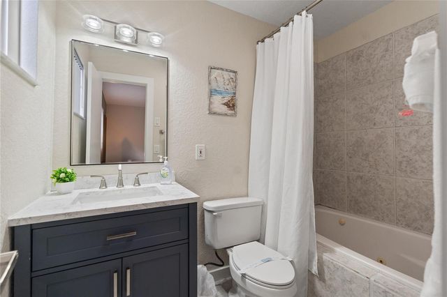 1518-1520 NE 51st Street, Fort Lauderdale, FL 33334