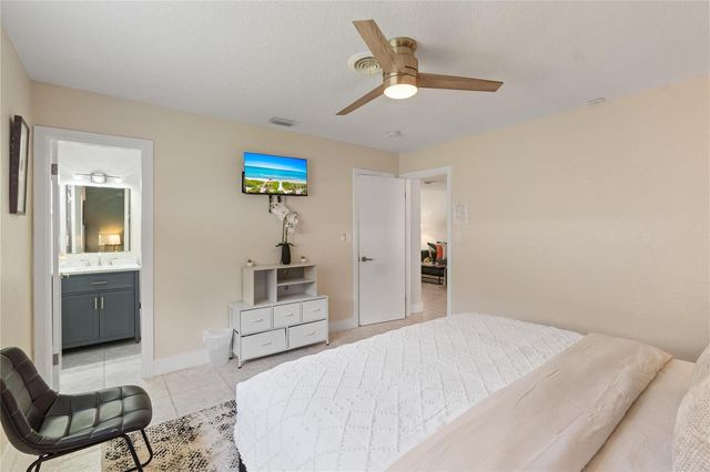 1518-1520 NE 51st Street, Fort Lauderdale, FL 33334