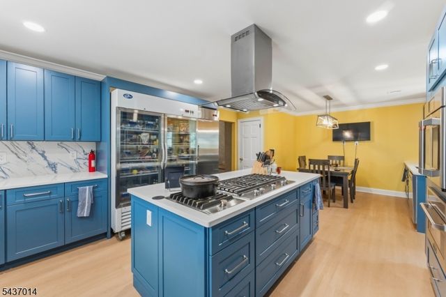 2246 Hobart St, Union Twp., NJ 07083