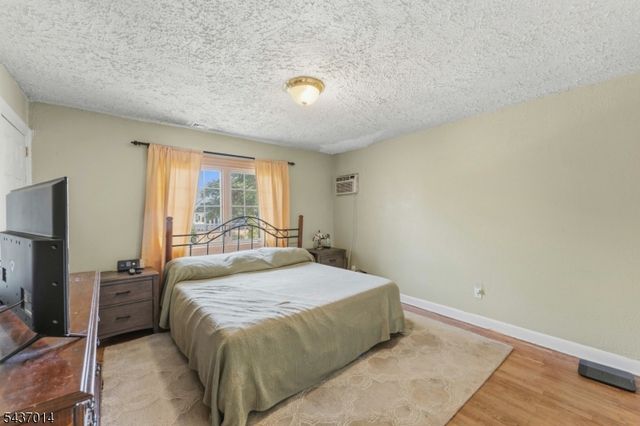 2246 Hobart St, Union Twp., NJ 07083