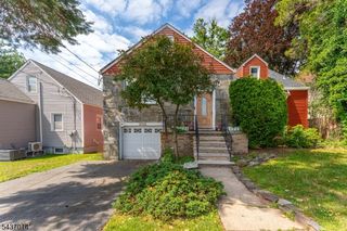 2246 Hobart St, Union Twp., NJ 07083