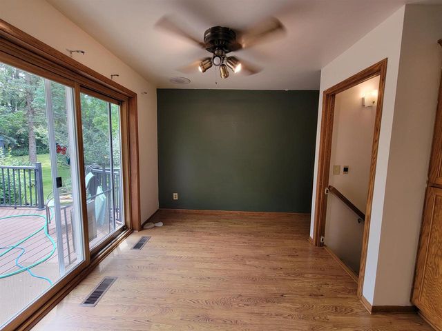 1004 HONEY CREEK ROAD, Oshkosh, WI 54904