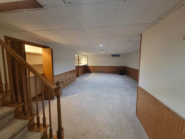 1004 HONEY CREEK ROAD, Oshkosh, WI 54904