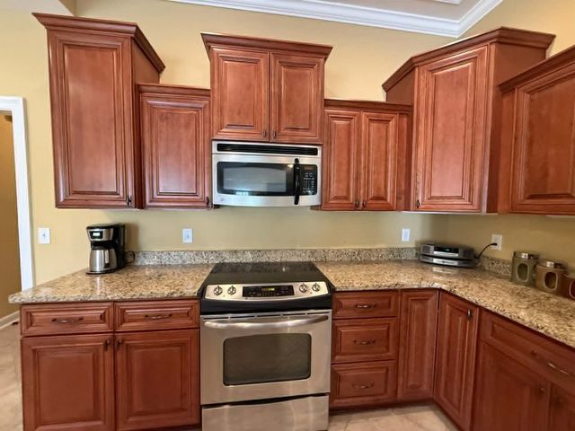 302-1 Hidden Creek Circle, Dothan, AL 36301