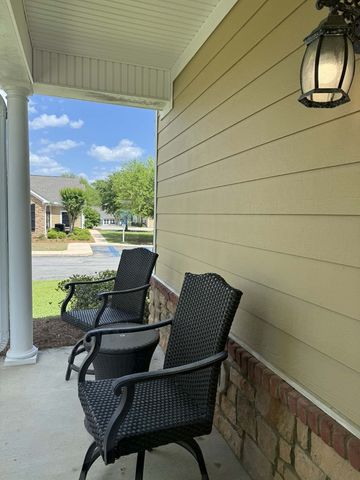 302-1 Hidden Creek Circle, Dothan, AL 36301